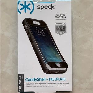 Speck iPhone 5/5s phone case.